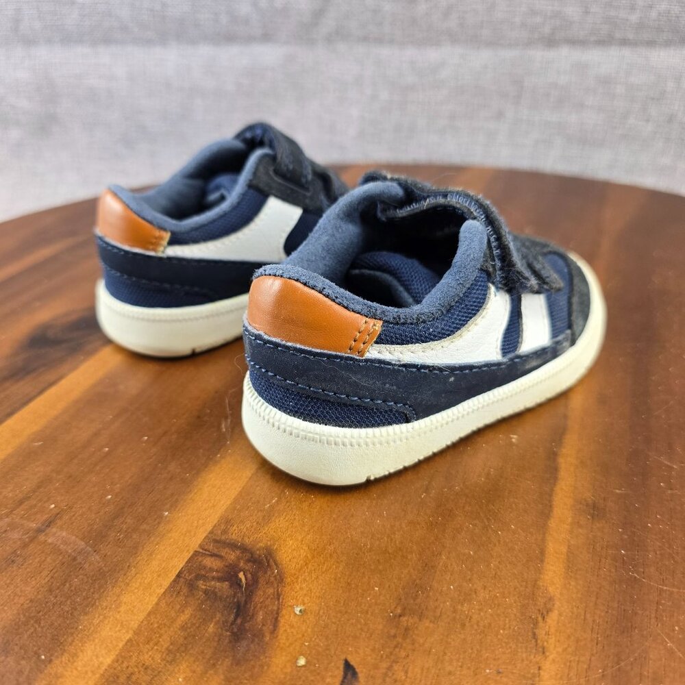 Cat & Jack Boys Navy & White Sneakers With Hook & Loop Straps Size 5 - Picture 13 of 13